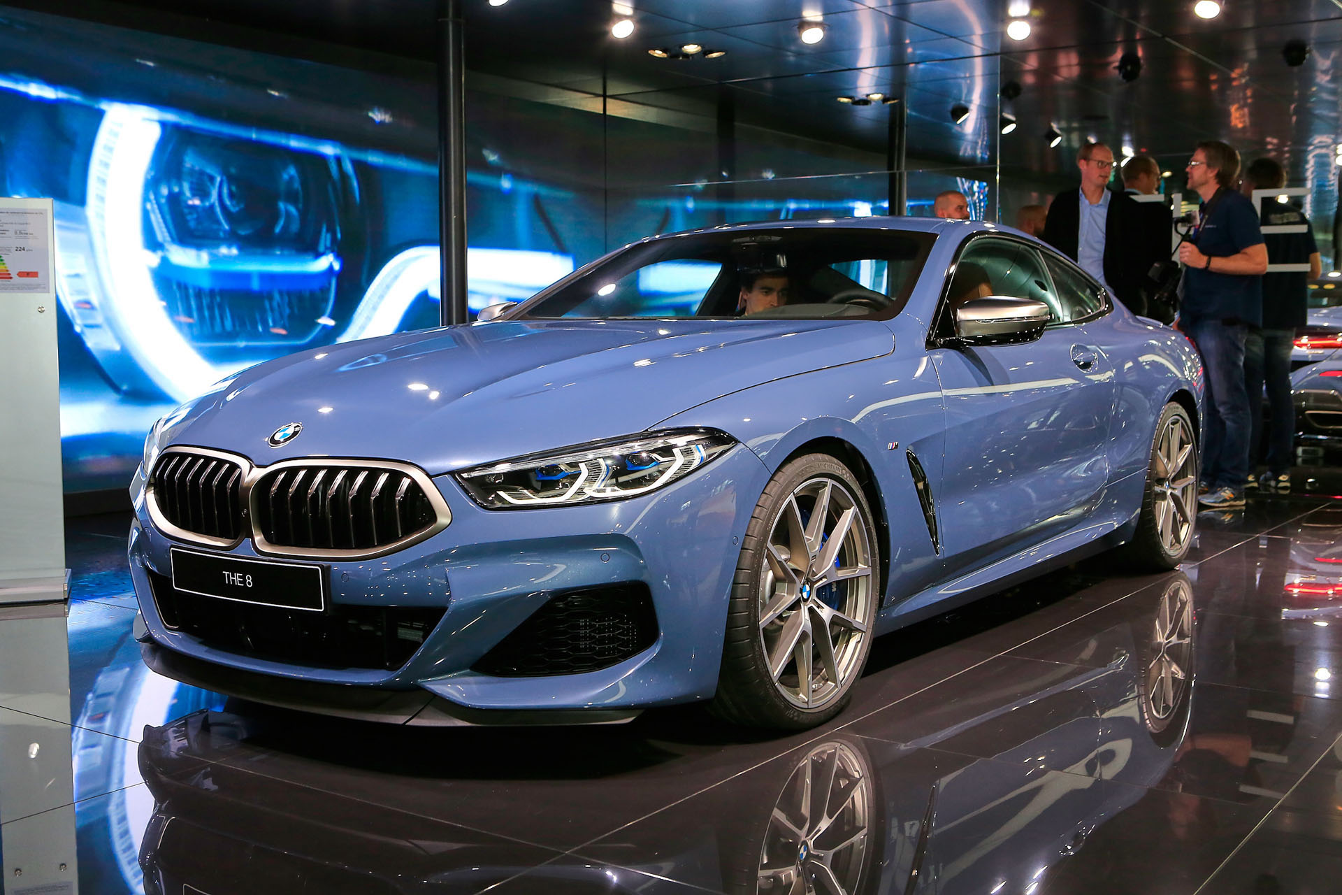 BMW m8 Blue